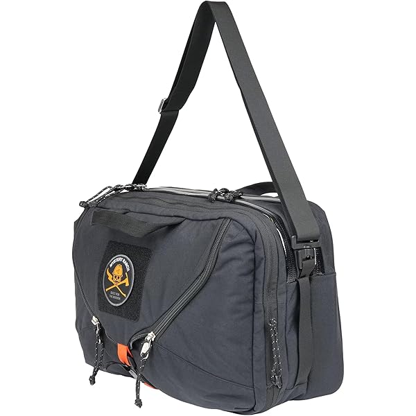 極美品 現行 MYSTERY RANCH 3way 18 Black 3 Way 18 Expandable Briefcase, Mystery Ranch